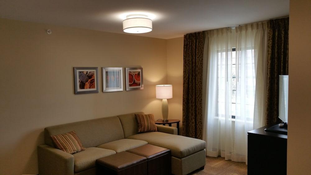 Staybridge Suites Merrillville By Ihg Экстерьер фото